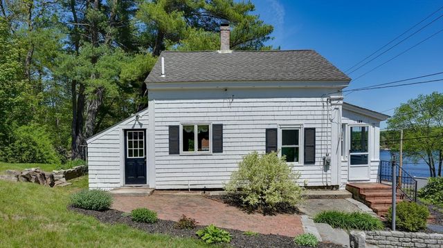 120 High St, Upton, MA 01568