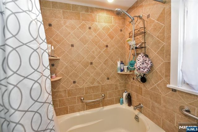 200 Prospect Avenue 1, Maywood, NJ 07607