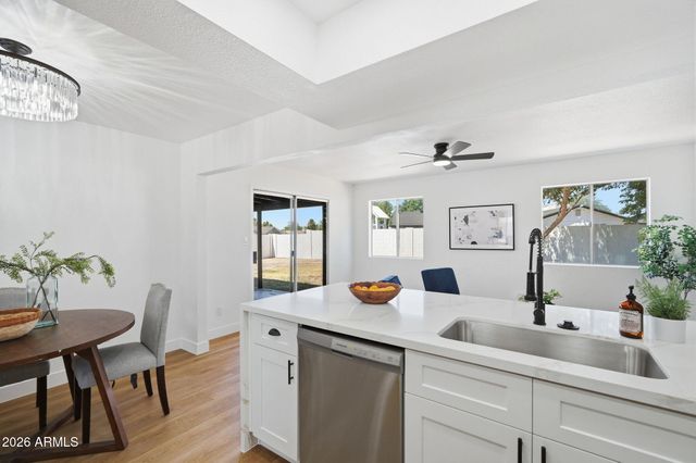 182 S OAK Street, Chandler, AZ 85226