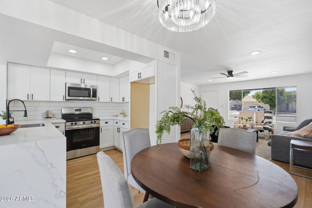 182 S OAK Street, Chandler, AZ 85226