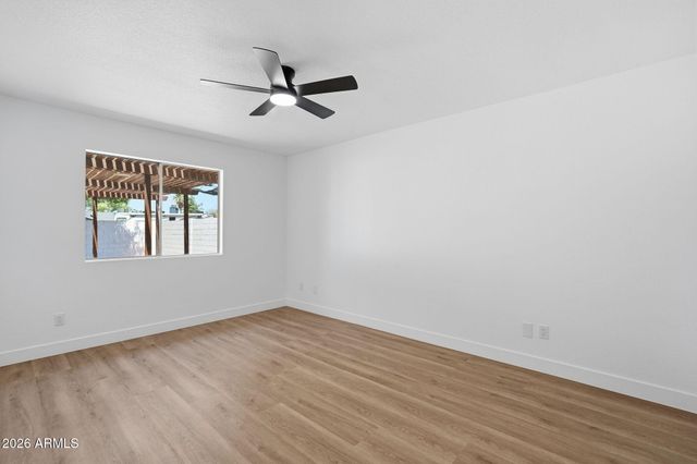 182 S OAK Street, Chandler, AZ 85226