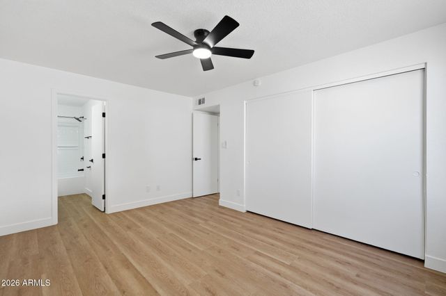 182 S OAK Street, Chandler, AZ 85226