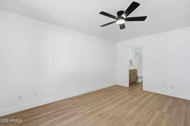 182 S OAK Street, Chandler, AZ 85226