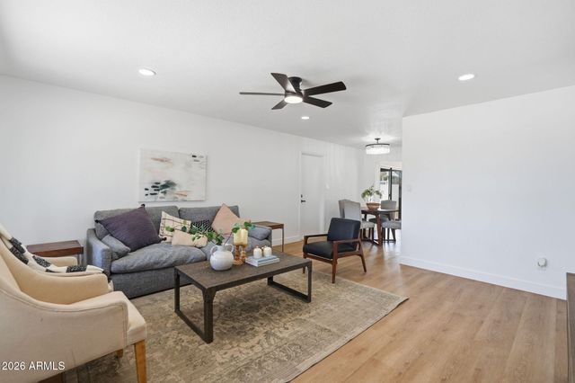 182 S OAK Street, Chandler, AZ 85226