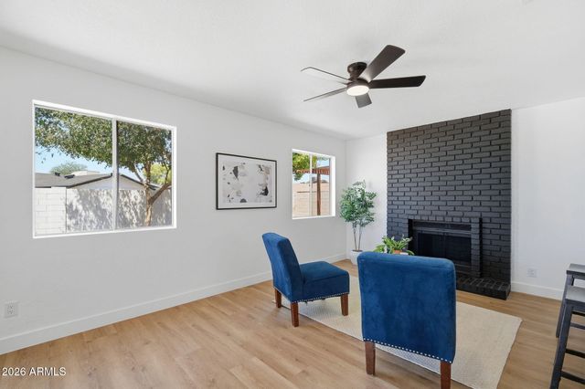 182 S OAK Street, Chandler, AZ 85226