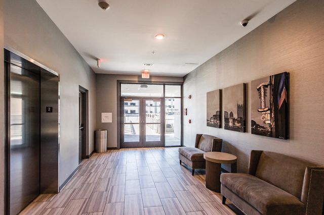 2407 8th Ave S Apt 210, Nashville, TN 37204