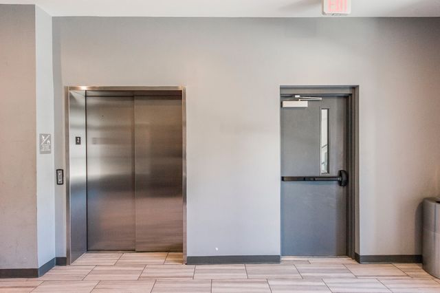 2407 8th Ave S Apt 210, Nashville, TN 37204