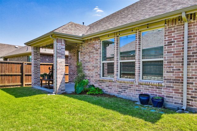 2424 San Marcos Drive, Forney, TX 75126