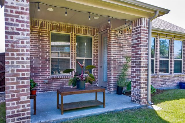2424 San Marcos Drive, Forney, TX 75126