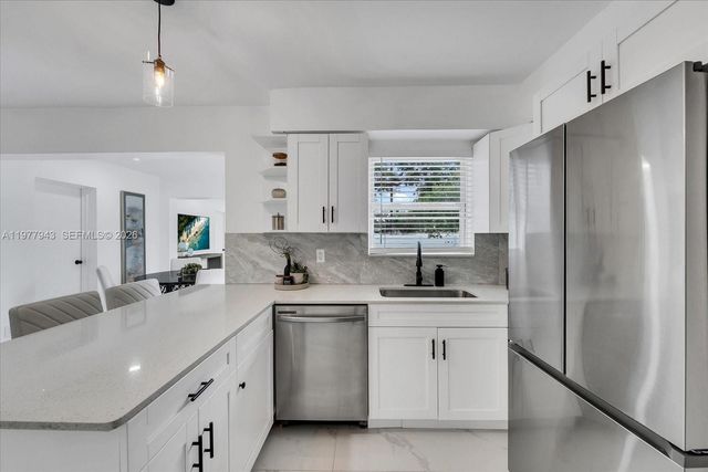 20 NE 29TH ST, Wilton Manors, FL 33334