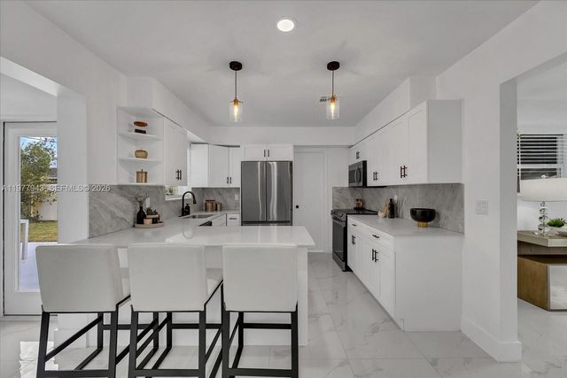 20 NE 29TH ST, Wilton Manors, FL 33334