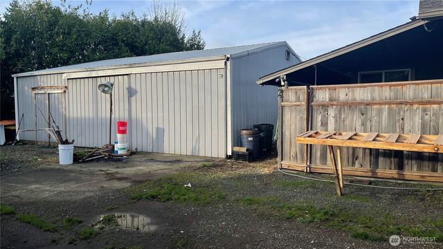 409 N 11th Street, Elma, WA 98541