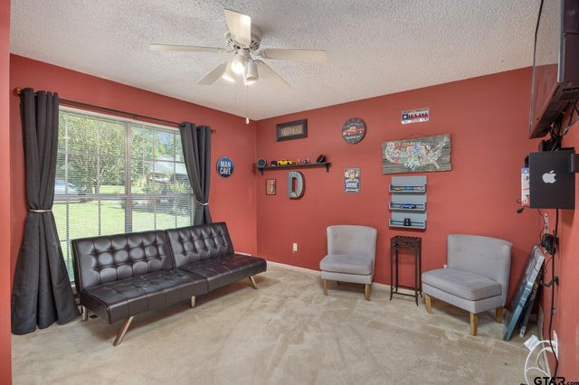 4427 Dundee dr, Tyler, TX 75703