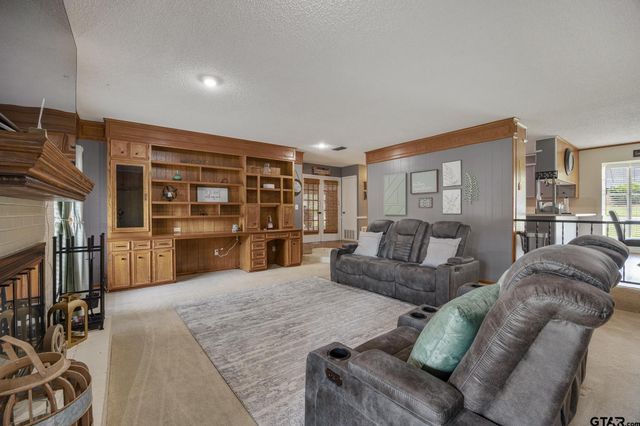 4427 Dundee dr, Tyler, TX 75703