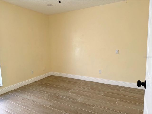 8012 N HABANA AVENUE, Tampa, FL 33614