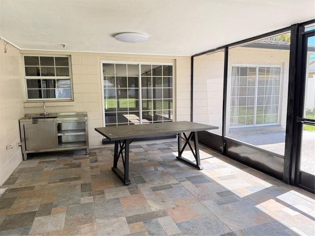 8012 N HABANA AVENUE, Tampa, FL 33614