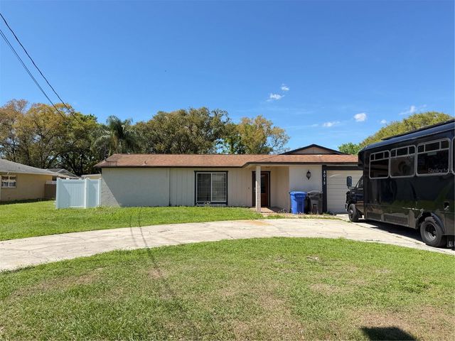 8012 N HABANA AVENUE, Tampa, FL 33614