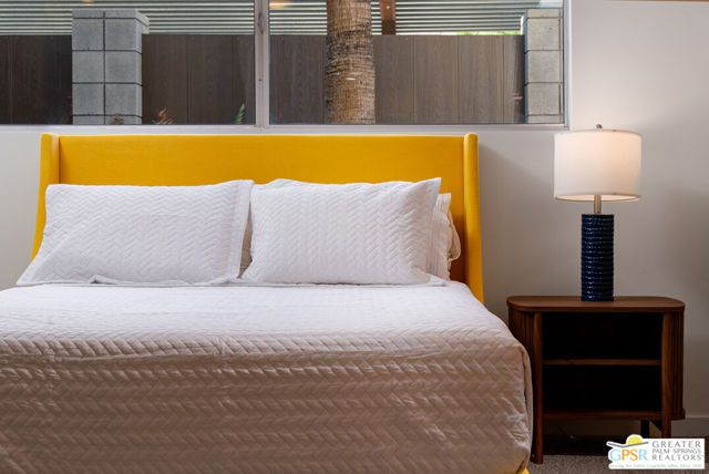 588 E San Lorenzo Road 102, Palm Springs, CA 92264