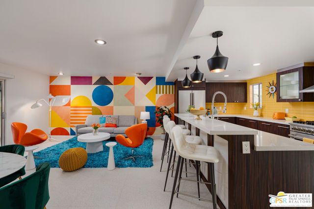 588 E San Lorenzo Road 102, Palm Springs, CA 92264