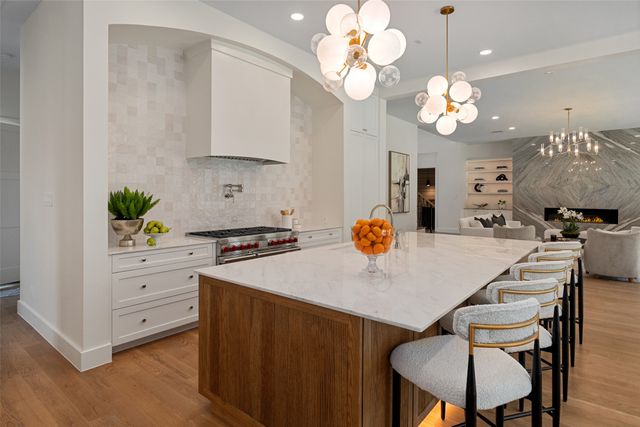 5840 Charlestown Drive, Dallas, TX 75230