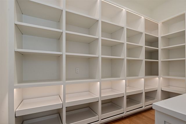 5840 Charlestown Drive, Dallas, TX 75230