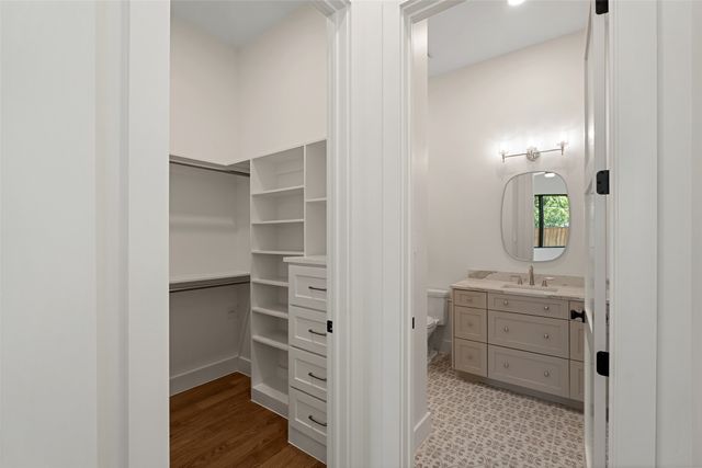 5840 Charlestown Drive, Dallas, TX 75230