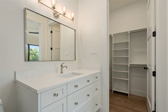 5840 Charlestown Drive, Dallas, TX 75230