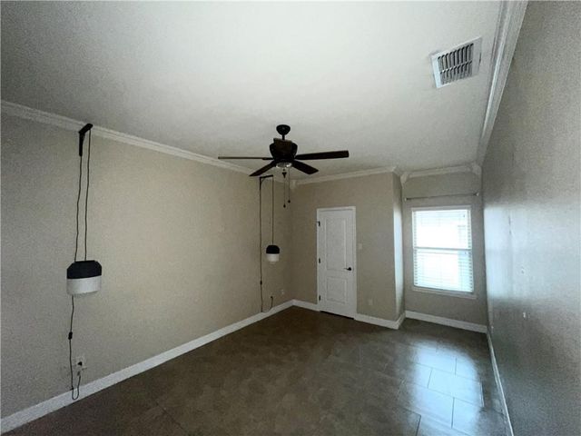 7252 The Mansions Dr H2, Corpus Christi, TX 78414