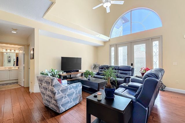 7040 Peninsula Lake Court, Lake Worth, FL 33467