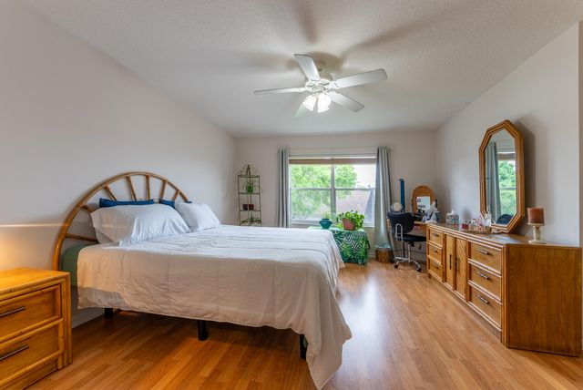 7040 Peninsula Lake Court, Lake Worth, FL 33467