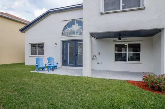 7040 Peninsula Lake Court, Lake Worth, FL 33467
