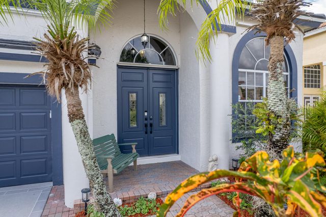 7040 Peninsula Lake Court, Lake Worth, FL 33467