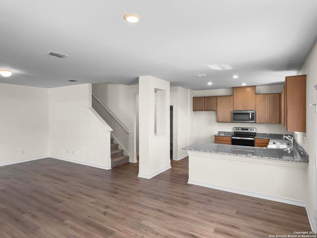 426 Dakota Creek, New Braunfels, TX 78130