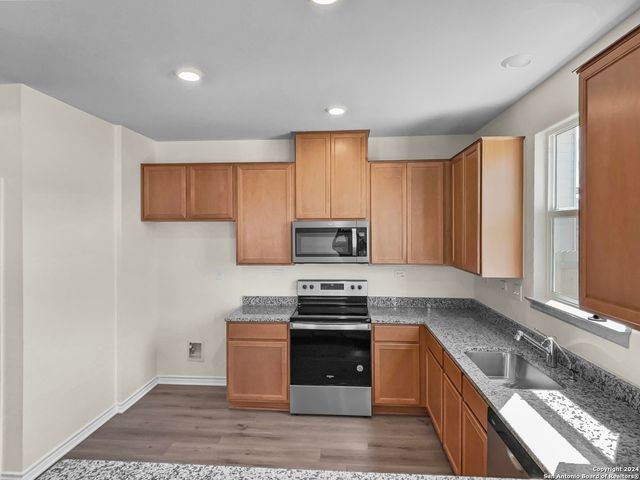 426 Dakota Creek, New Braunfels, TX 78130