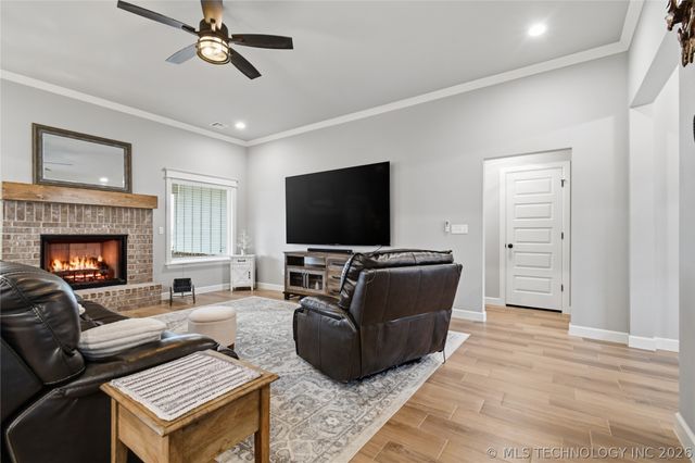 13925 N 54th East Avenue, Collinsville, OK 74021
