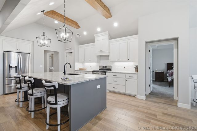 13925 N 54th East Avenue, Collinsville, OK 74021