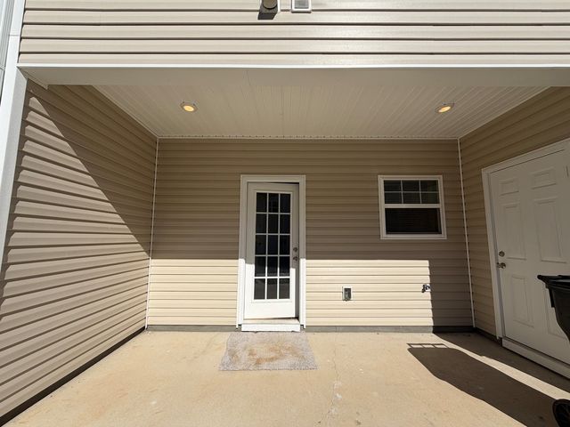 320 Moshe Feder Way, La Vergne, TN 37086