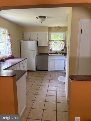 317 VIRGINIA RD, Stevensville, MD 21666