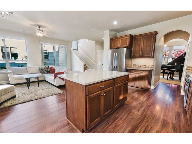 10346 Sw LISBON St, Wilsonville, OR 97070
