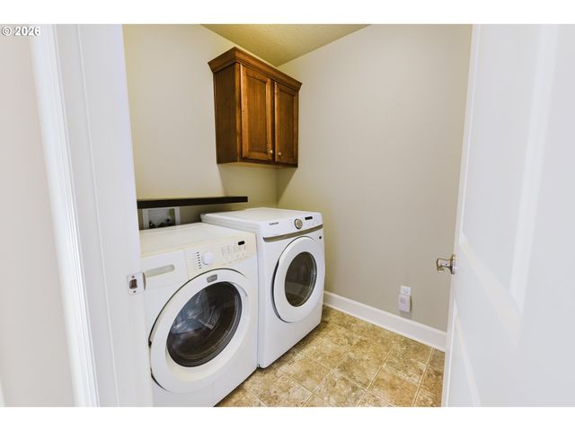 10346 Sw LISBON St, Wilsonville, OR 97070