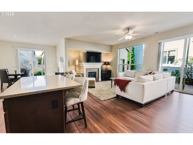 10346 Sw LISBON St, Wilsonville, OR 97070