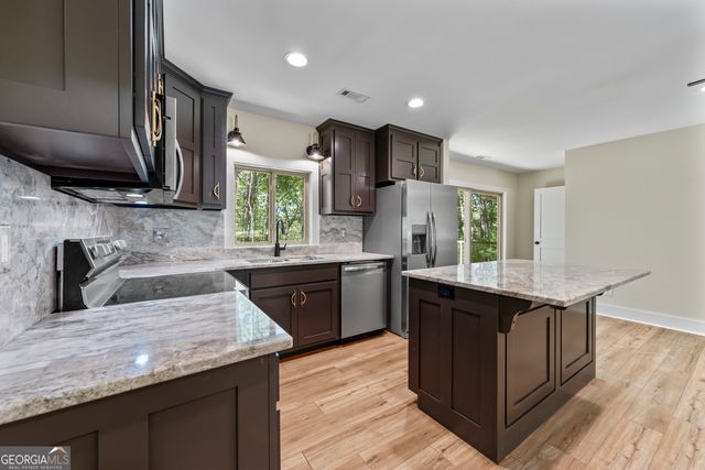 580 White Pine Circle, Demorest, GA 30535