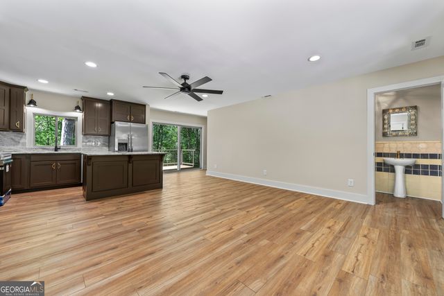 580 White Pine Circle, Demorest, GA 30535