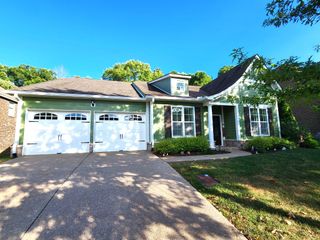 372 Irvine Ln, Franklin, TN 37064