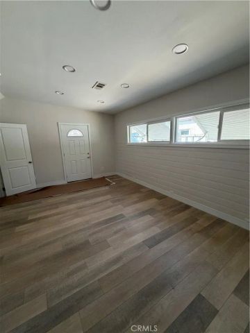 515 E Garfield Avenue, Glendale, CA 91205