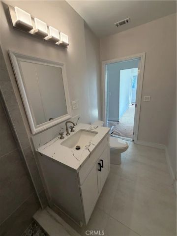 515 E Garfield Avenue, Glendale, CA 91205