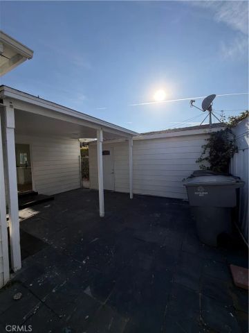 515 E Garfield Avenue, Glendale, CA 91205