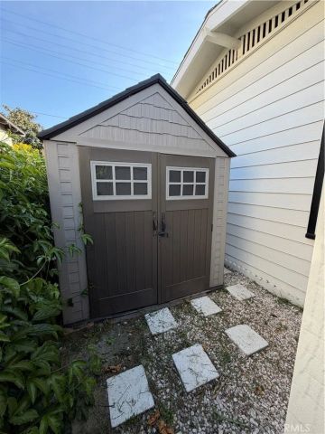 515 E Garfield Avenue, Glendale, CA 91205