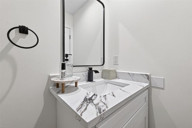 6406 Via Espana Drive, Houston, TX 77083