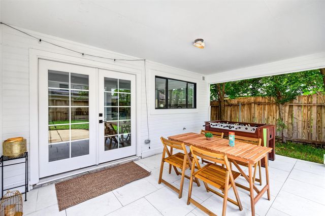 6406 Via Espana Drive, Houston, TX 77083